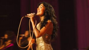 Olivia Dean Puts ‘The Art Of Loving’ On Glamorous Display at Madison Square Garden